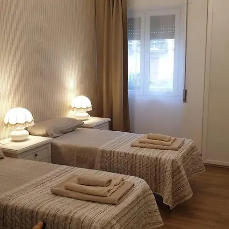 Amaverona 4*