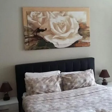 לינה וארוחת בוקר Amaverona ורונה