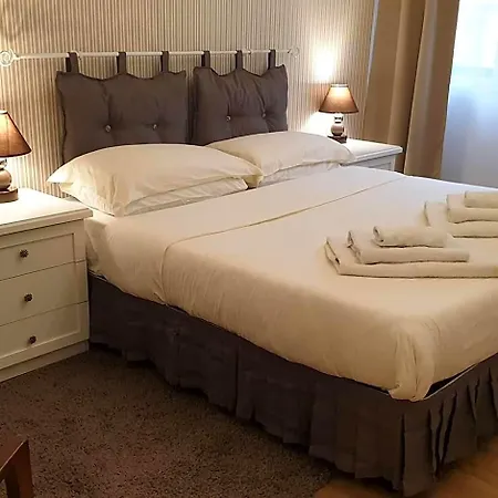 Couette-café Amaverona 3*