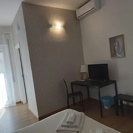 Amaverona לינה וארוחת בוקר