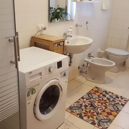 Amaverona לינה וארוחת בוקר 4*