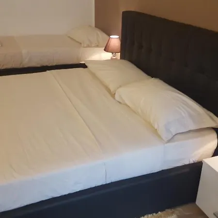 Amaverona ורונה